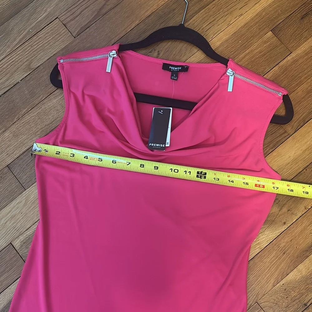 Premise Studio Pink Top - Picture 7 of 8